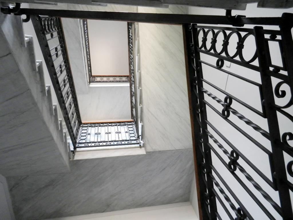 Park & Cloister Views Exclusive Appartamento